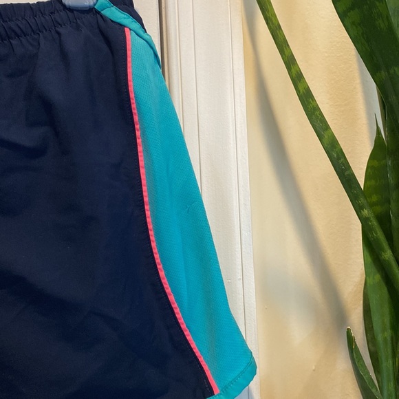 Adidas ClimaLite Running Shorts in Navy/Teal/Pink XS - Picture 3 of 4